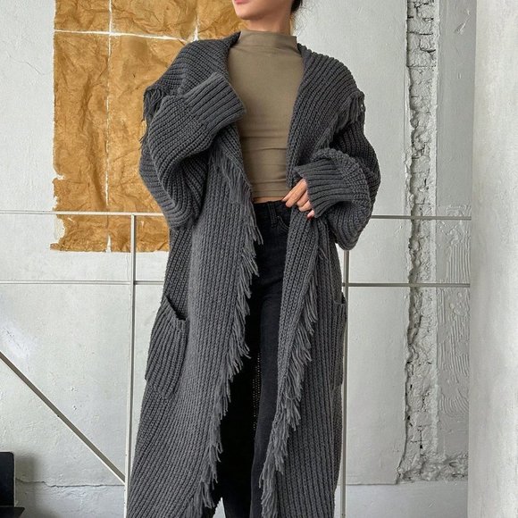 Grey Preppy Dazy Star Solid Color Long Cardigan With Large Lapel And Fringed Hem - Picture 4 of 5